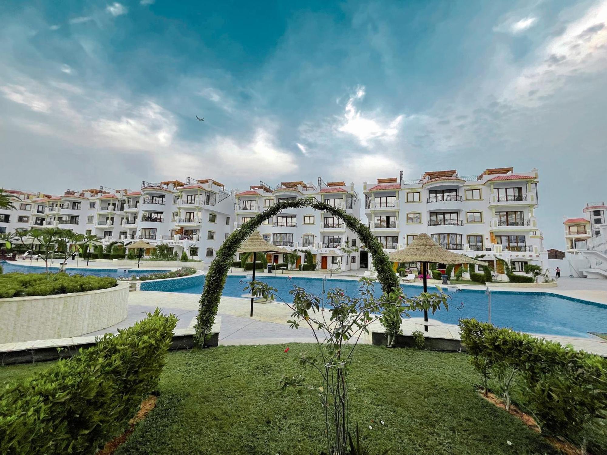 Sharm Hills Aqua Park Resort מראה חיצוני תמונה